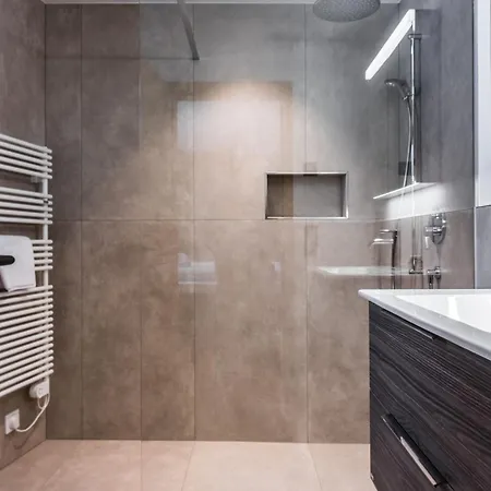 Apartamento Walt 4.5 - Griwa Rent Ag